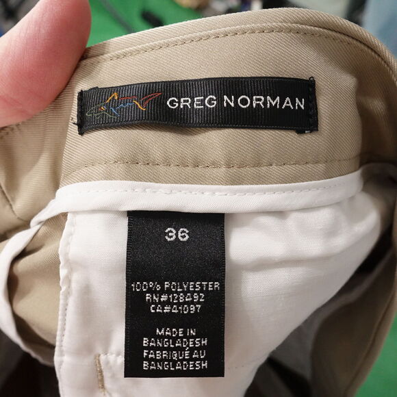 GREG NORMAN BEIGE FLAT FRONT POLYESTER GOLF SHORTS MENS SIZE 36 - Picture 6 of 6